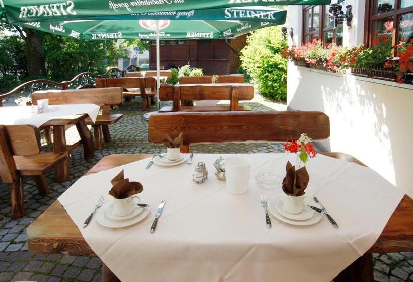 ホテル Garni Zum Gockl