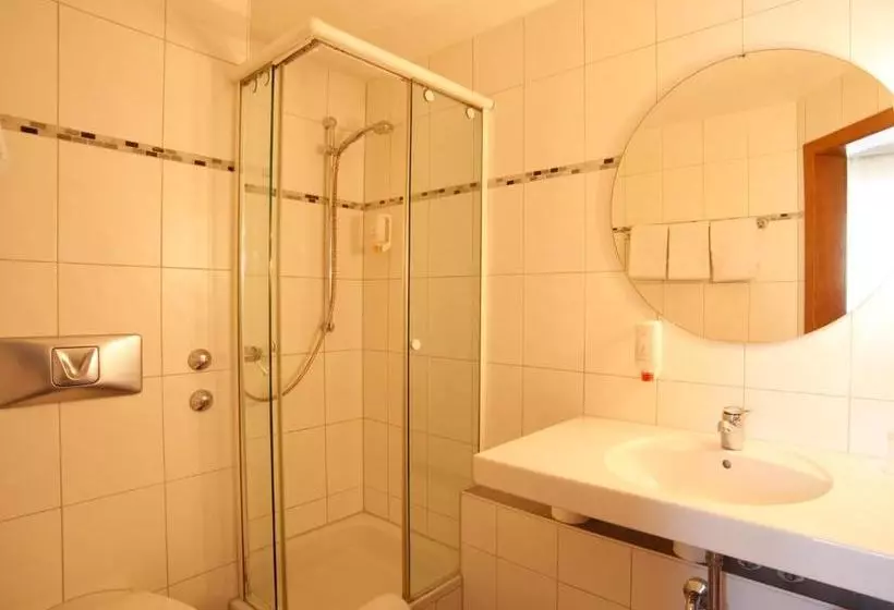 호텔 Garni Zum Gockl