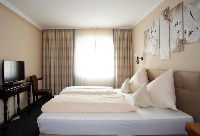 ホテル Garni Zum Gockl