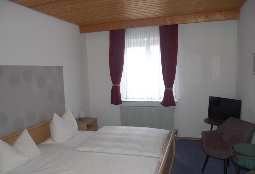 Hotel Gasthof Metzgerei Neumeyer