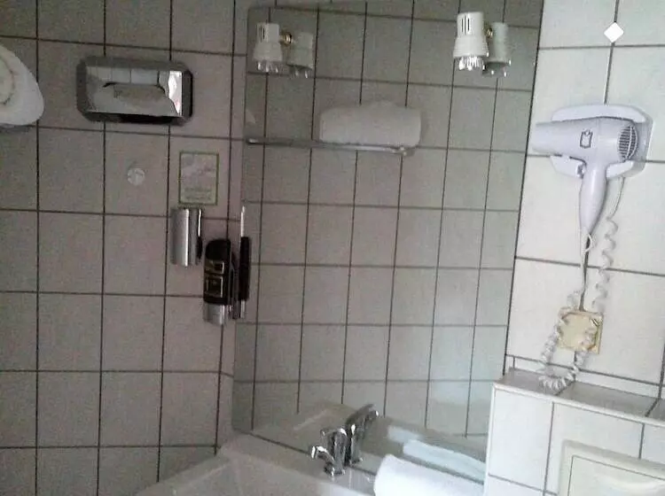 בית מלון כפרי Goldenes Lamm