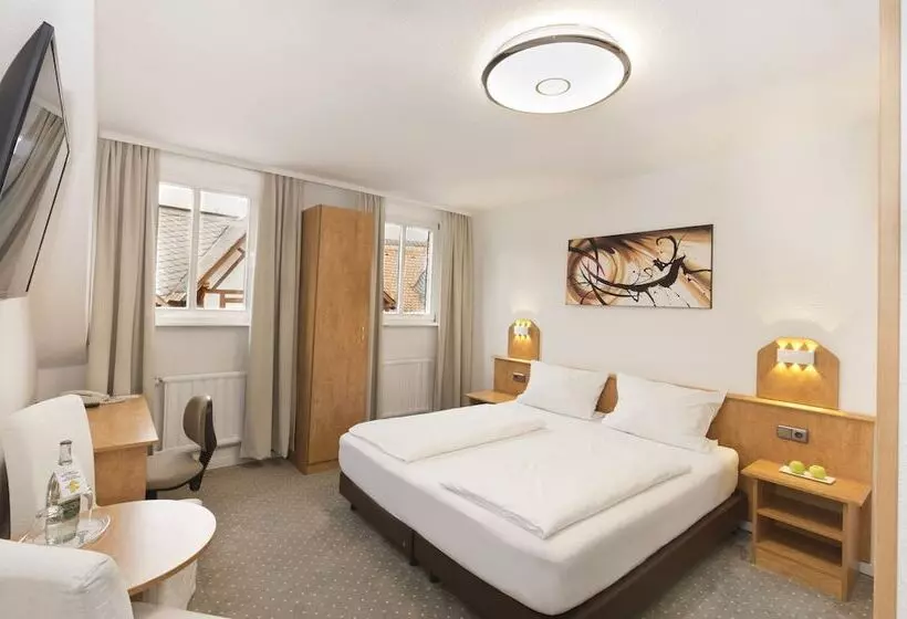 בית מלון כפרי Goldenes Lamm