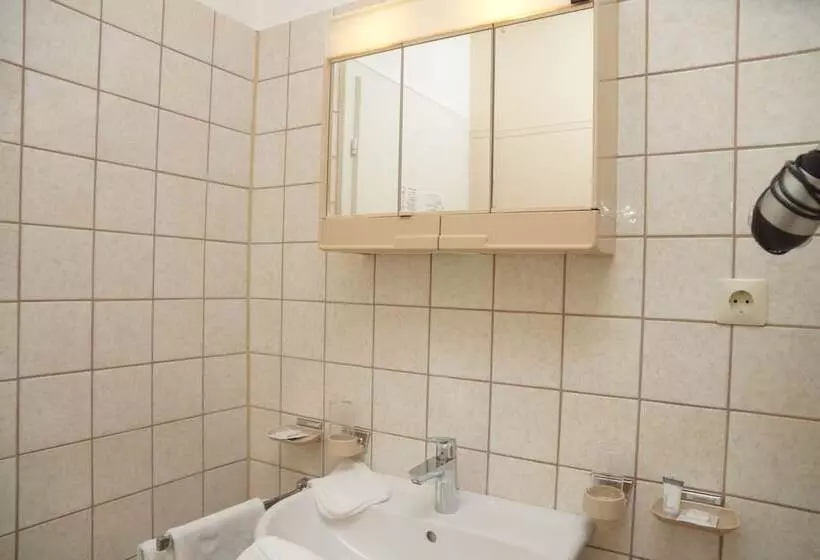 酒店 Haus Am Kurpark