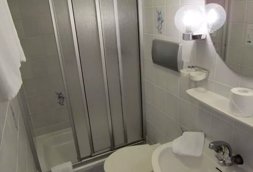 酒店 Haus Am Kurpark