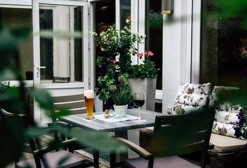 酒店 Restaurant Kolpinghaus