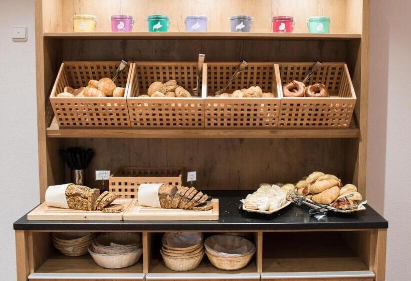 Отель Neuer Am See