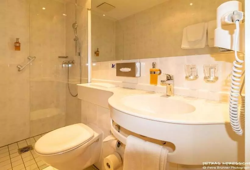 Отель Oberwirt Wangen