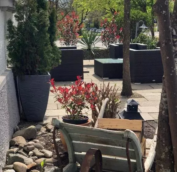 Отель Oberwirt Wangen