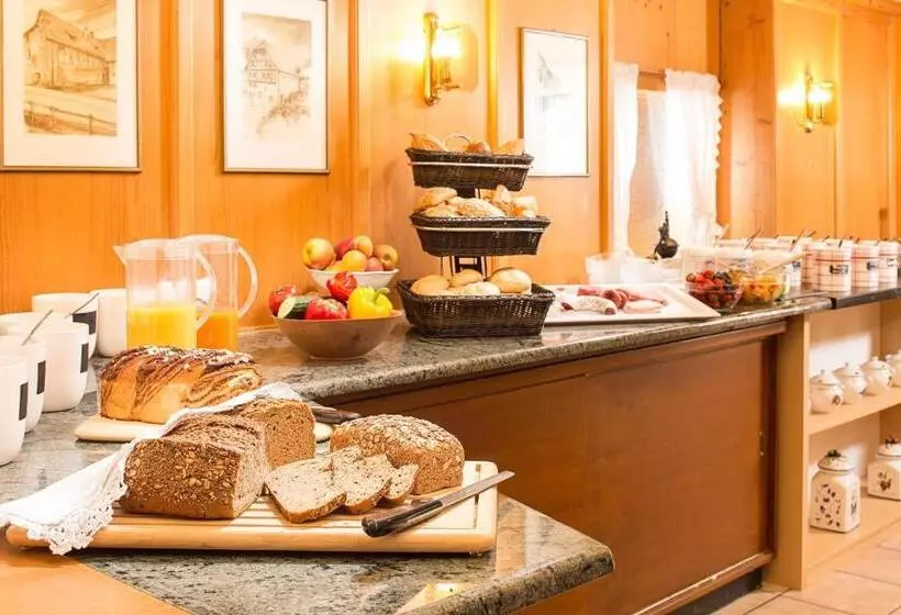 Отель Oberwirt Wangen