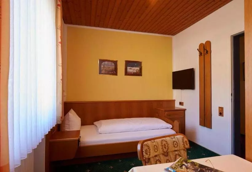 בית מלון כפרי Pension Sonneneck