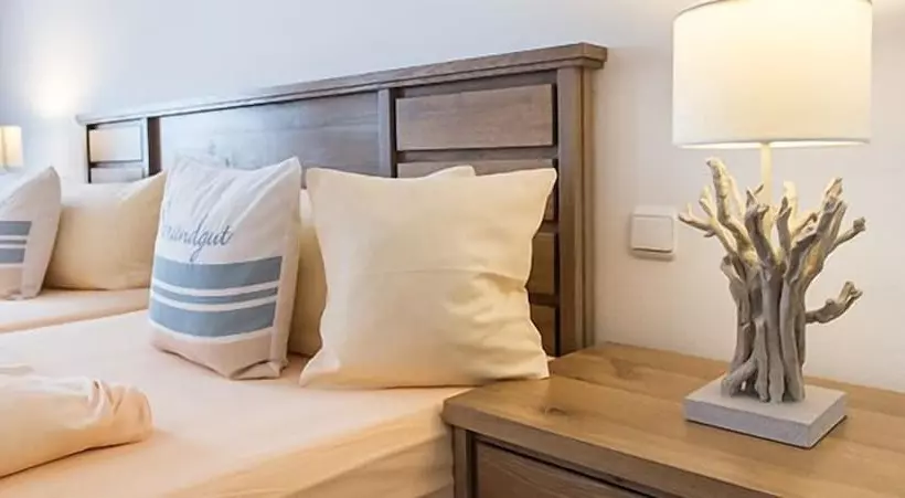 هتل Pension Vitalis