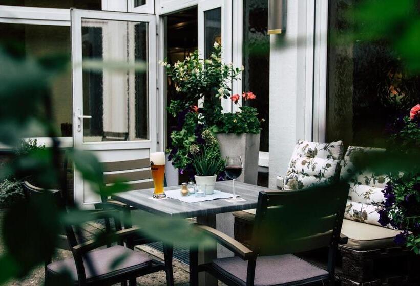 Отель Restaurant Kolpinghaus