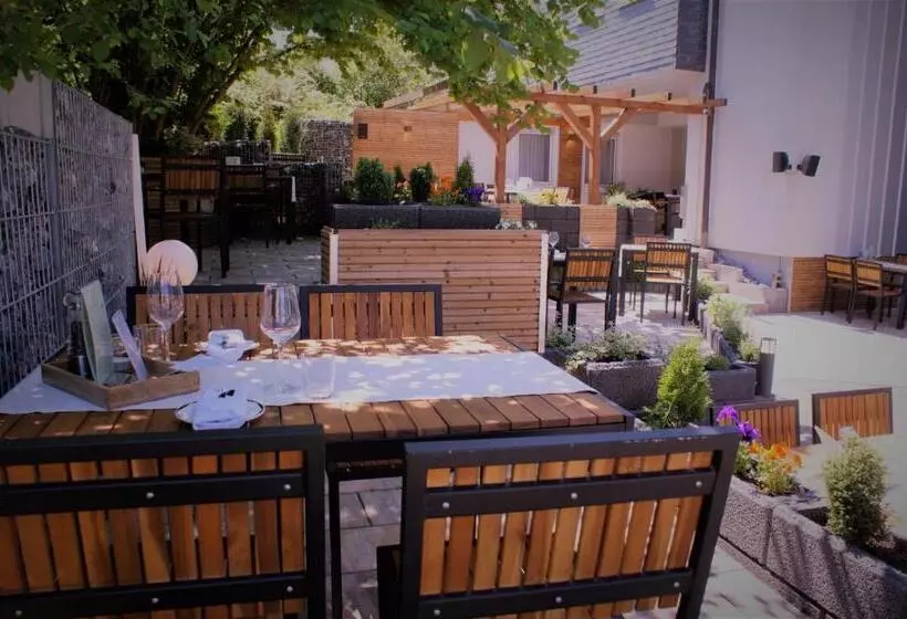 酒店 Restaurant Zum Schwanen