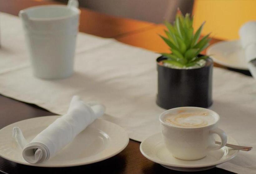 ホテル Restaurant Zum Schwanen