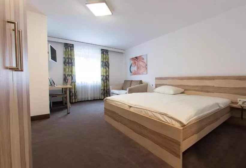 Отель Stadt Tuttlingen