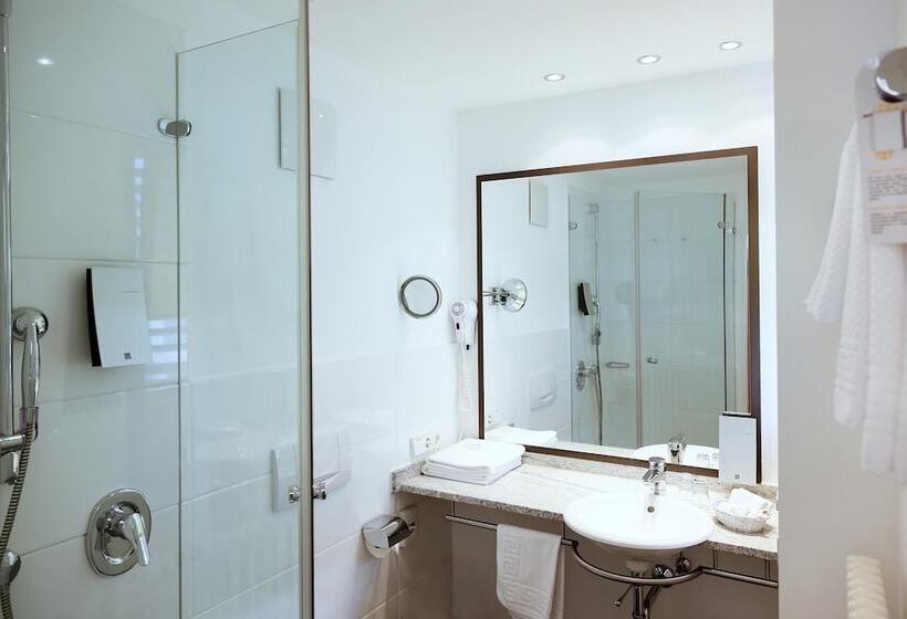 Отель Waldsee Golfresort