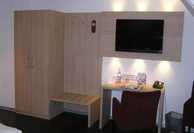 Отель Zur Promenade