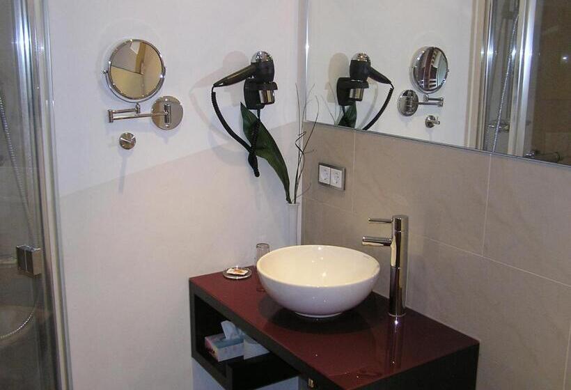 בית מלון כפרי Zur Promenade