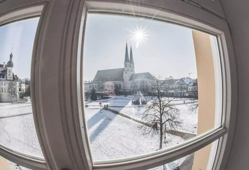 بنسيون Münchner Hof