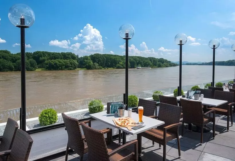 Rheinterrassen Hotel Café Restaurant