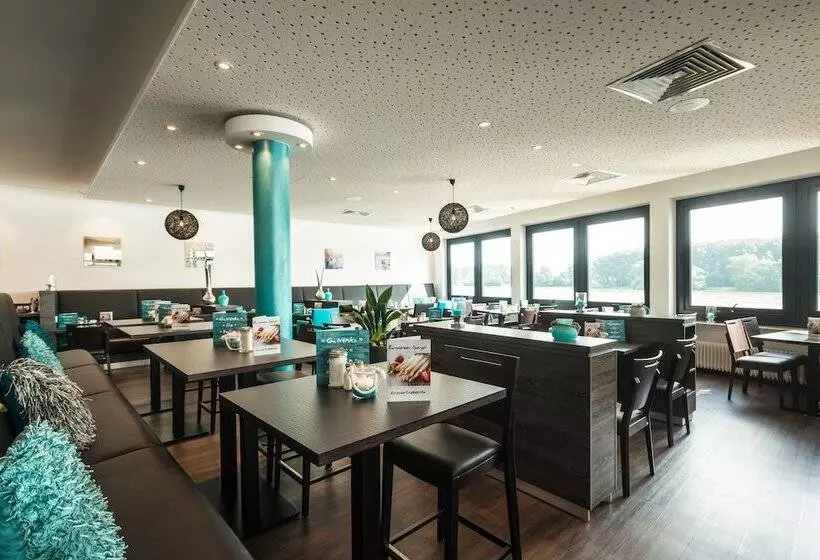 Rheinterrassen Hotel Café Restaurant