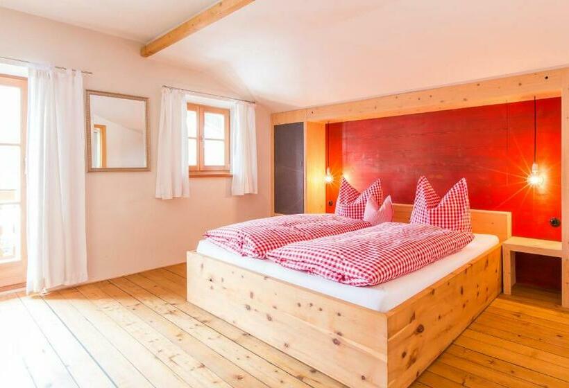 住宿加早餐  Bartl Pension