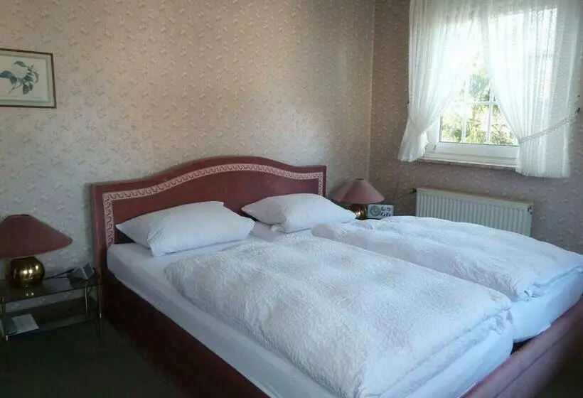 צימר Haus Roswita