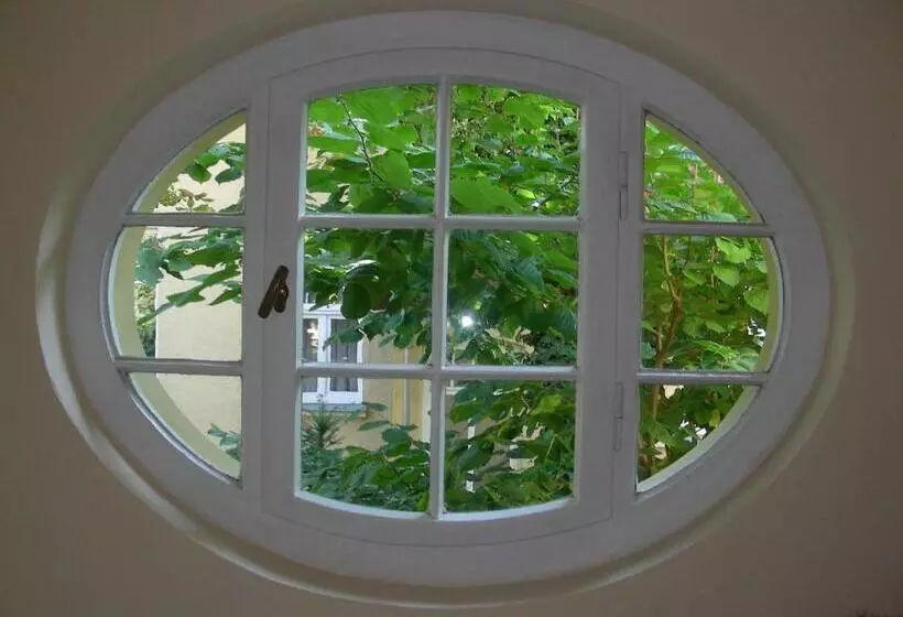 تختخواب و صبحانه Pension Villa Gisela