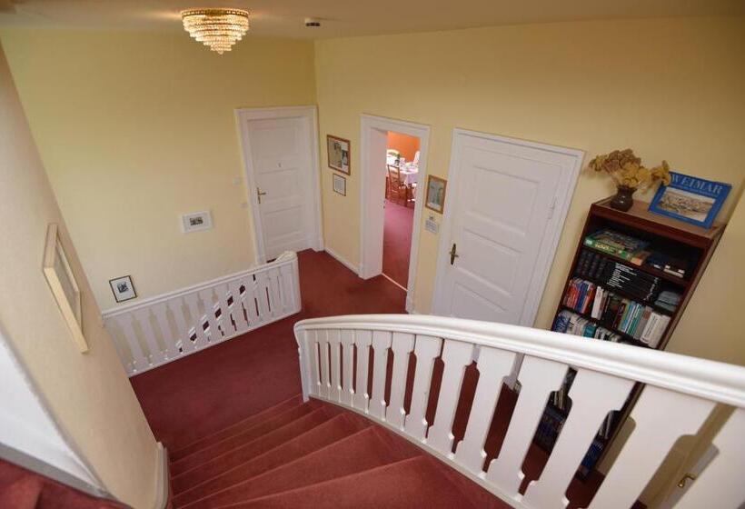 צימר Pension Villa Gisela