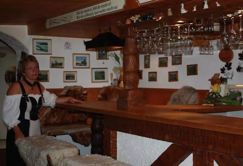 تختخواب و صبحانه Wellness Hotel Pension & Gaststätte Riedel