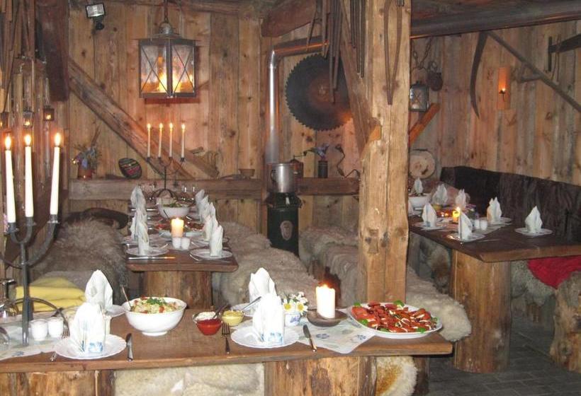 住宿加早餐  Wellness Hotel Pension & Gaststätte Riedel