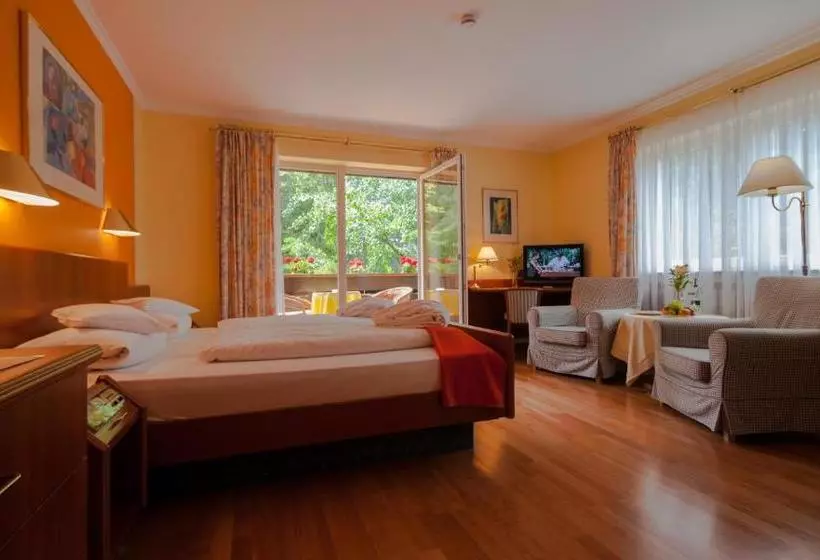 בית מלון כפרי Am Park