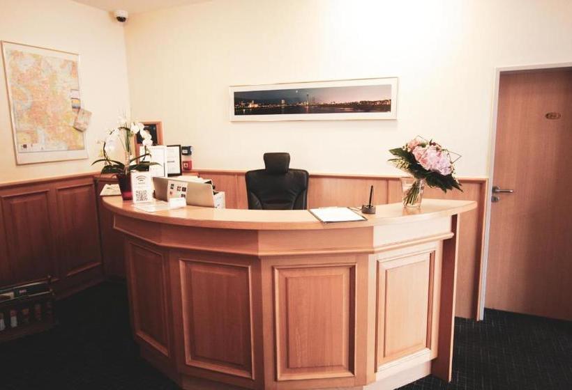 בית מלון כפרי Am Vogelsanger Weg