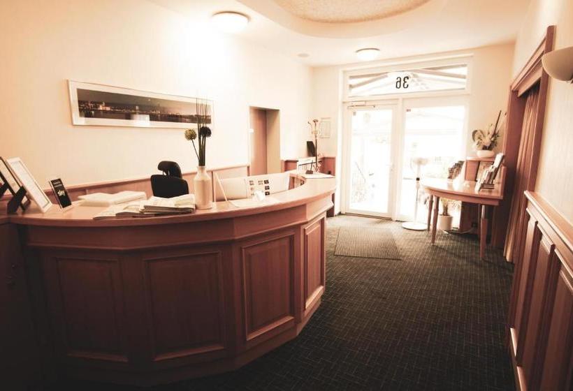 בית מלון כפרי Am Vogelsanger Weg