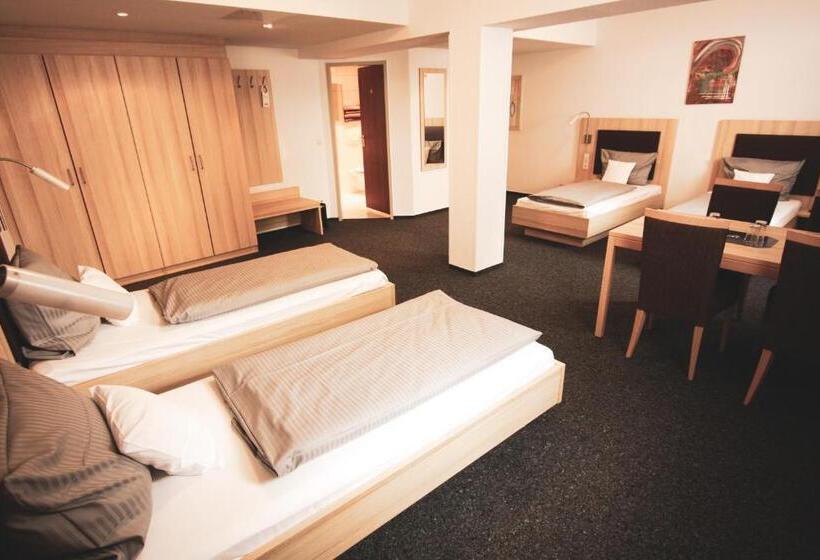 בית מלון כפרי Am Vogelsanger Weg