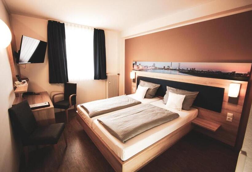 בית מלון כפרי Am Vogelsanger Weg