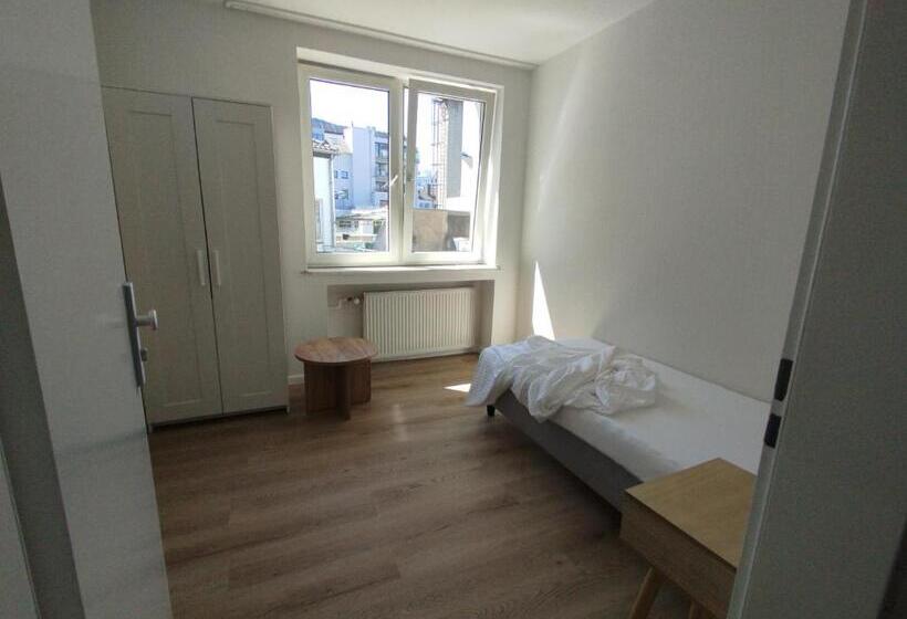 هتل Doerenkamp Self Check In