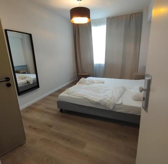 هتل Doerenkamp Self Check In