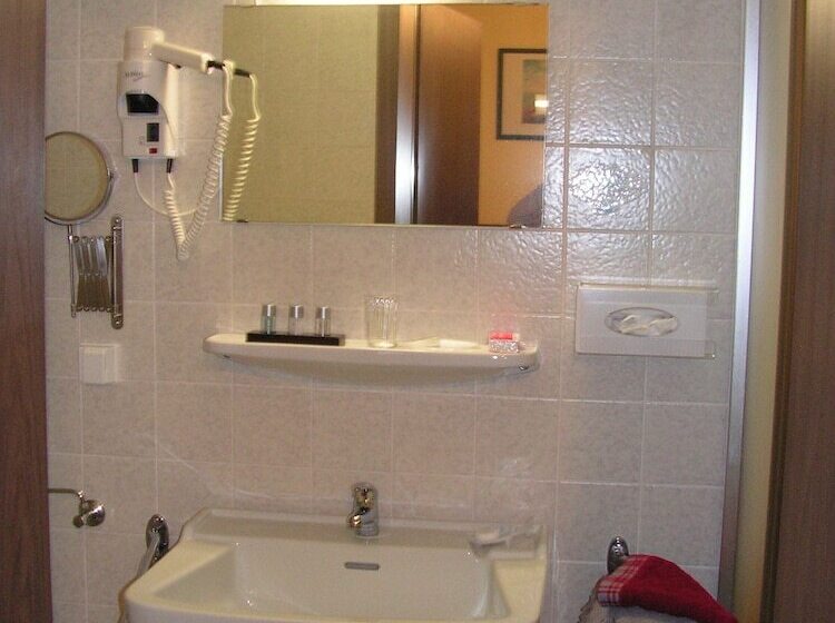 酒店 Garni Haus Alpine Chiemgau Karte Inkl