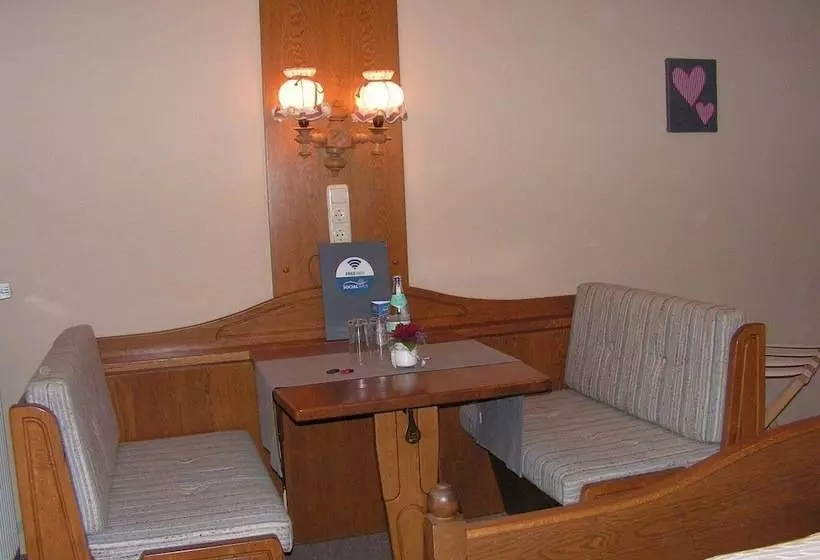 Отель Garni Haus Alpine Chiemgau Karte Inkl