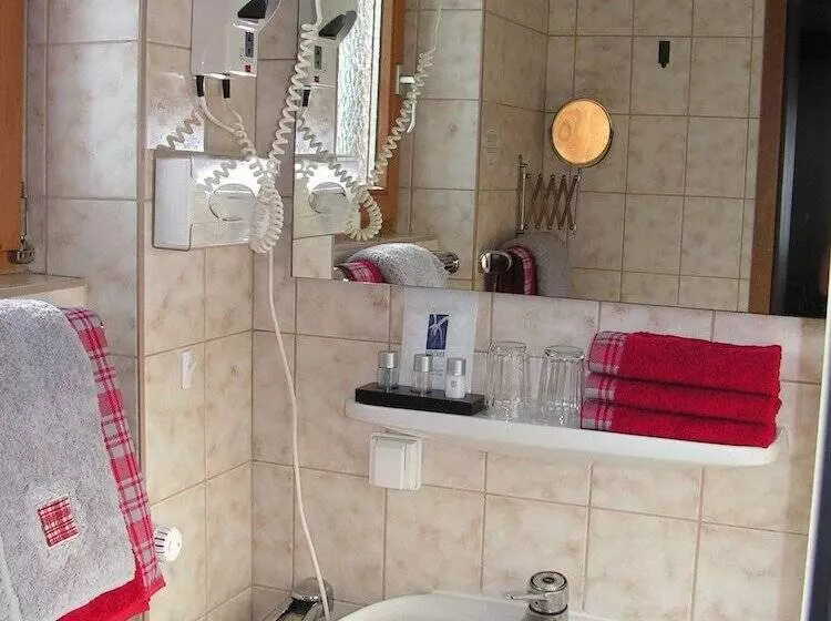 Отель Garni Haus Alpine Chiemgau Karte Inkl