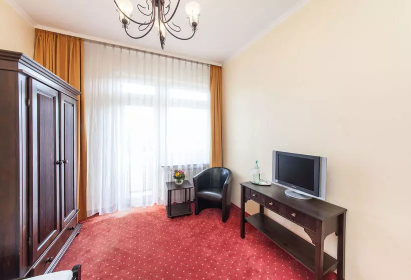 Отель Neues An Der Oper