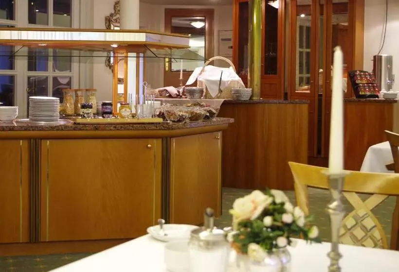 בית מלון כפרי Rheinland