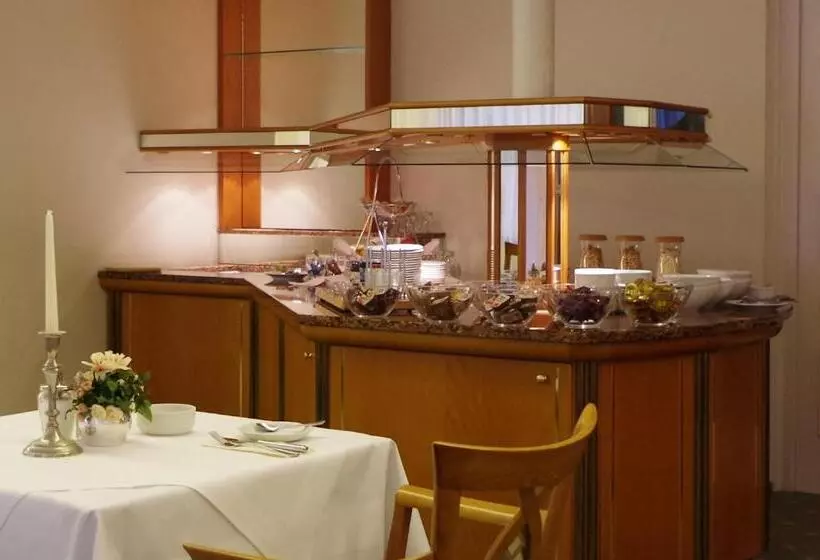 בית מלון כפרי Rheinland