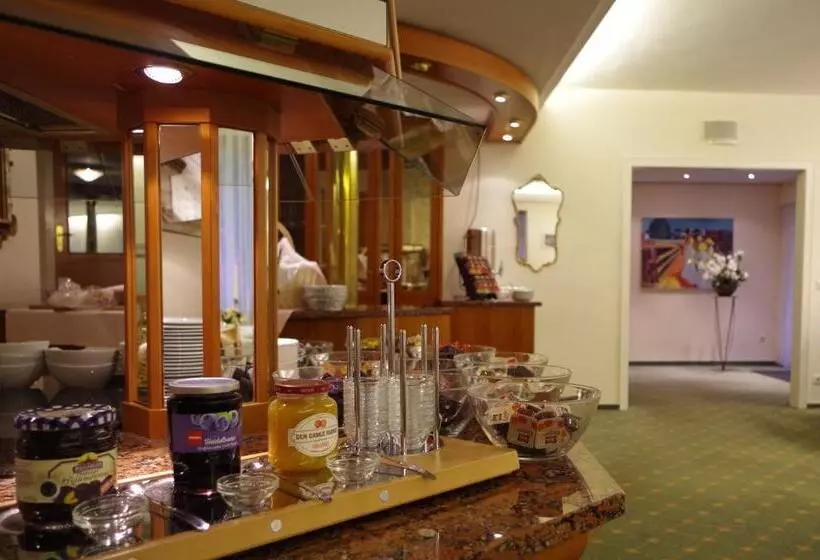 בית מלון כפרי Rheinland