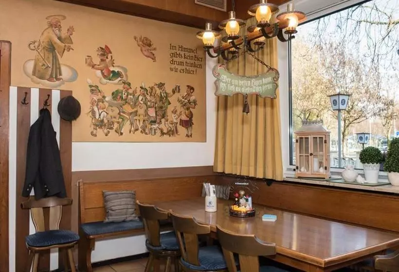 Отель Und Gasthof Soller