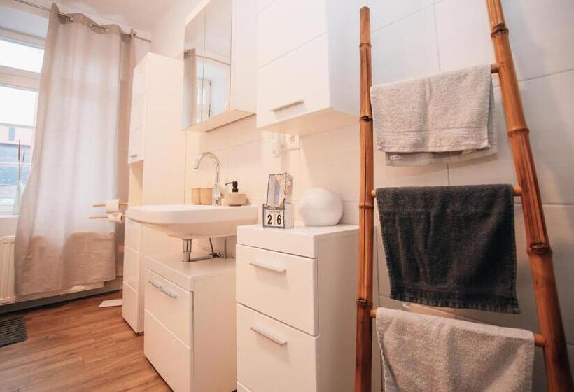 호텔 Zur Goldenen Sonne