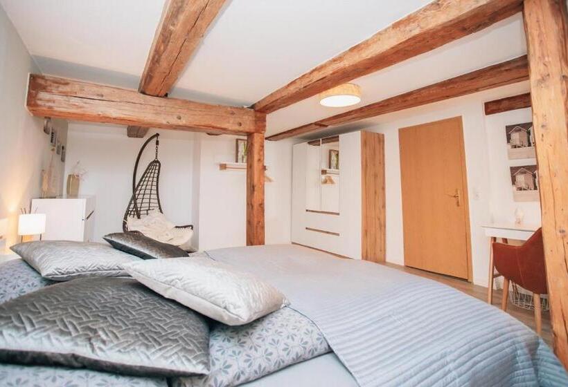 호텔 Zur Goldenen Sonne