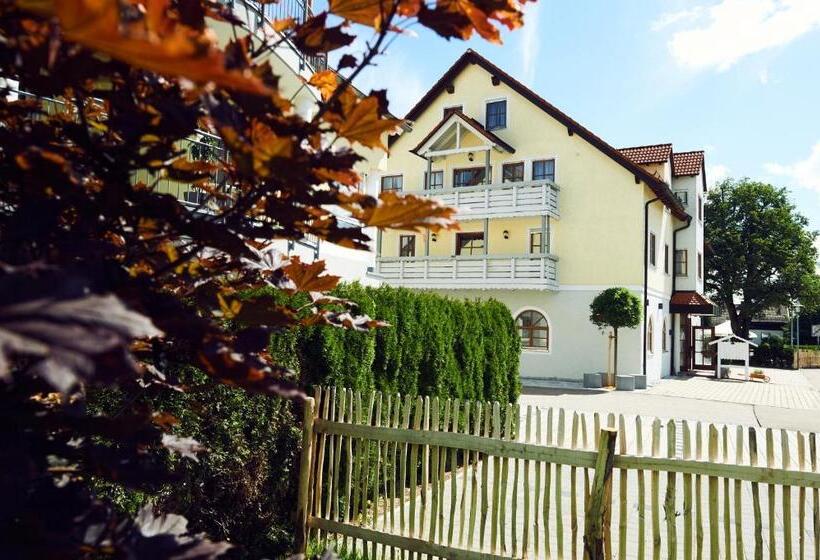 Alte Linde Landhotel & Restaurant