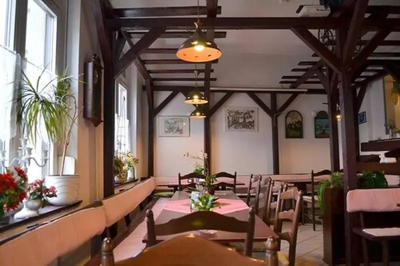 ベッドアンドブレックファースト Pension Dessauer Hof